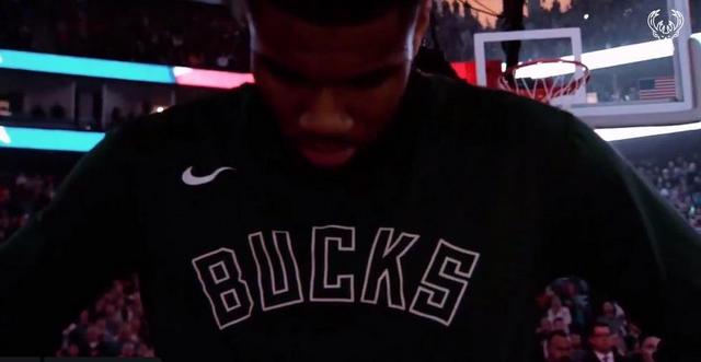 安东尼：孔帕尼夏窗曾给我打电话，但我已与贝蒂斯达成协议（安东尼：夏窗孔帕尼来电时，我已与贝蒂斯达成协议）