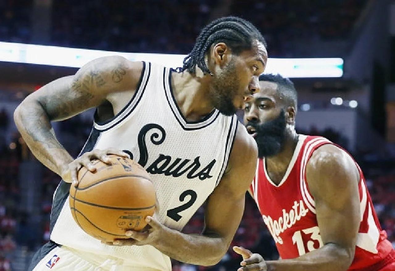 伊涅斯塔：亚马尔才18岁必须继续提高；我正在考取教练执照（伊涅斯塔：18岁的亚马尔仍需不断进步；我正攻读教练资格证）