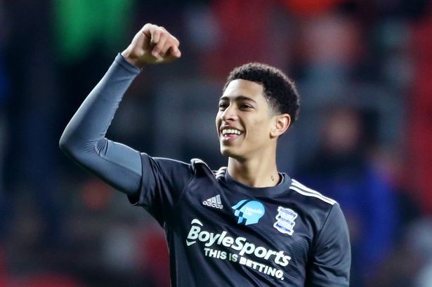 同病相怜！老鹰中锋弗洛林过去几个月一直在与塔图姆交流康复经验（惺惺相惜！老鹰中锋弗洛林近几个月持续与塔图姆交流康复心得）