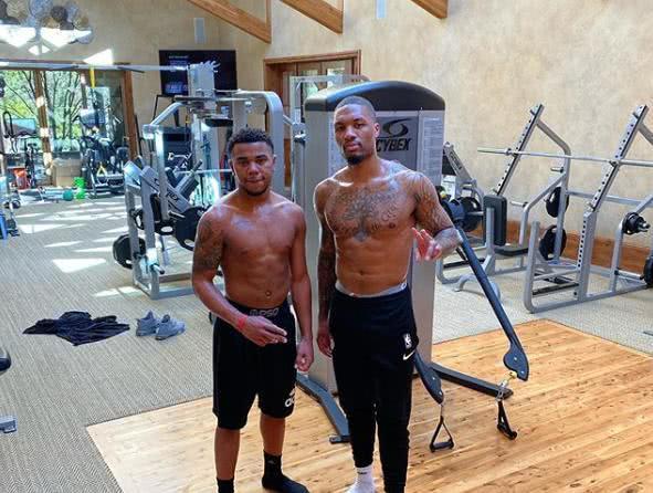 足球报：中赫9年为国安投资80亿，本赛季国安表现已达上限（足球报：中赫九年投入80亿元助力国安，球队本赛季表现已触顶）